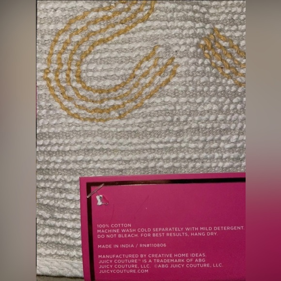 🎉HP🎉NEW Juicy Couture Home “Juicy Vibes” Bath Rug 17” X 24” 100% Cotton 💛 - Picture 7 of 8
